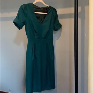 J. Crew size 0 p. emerald dress, cuffed sleeves